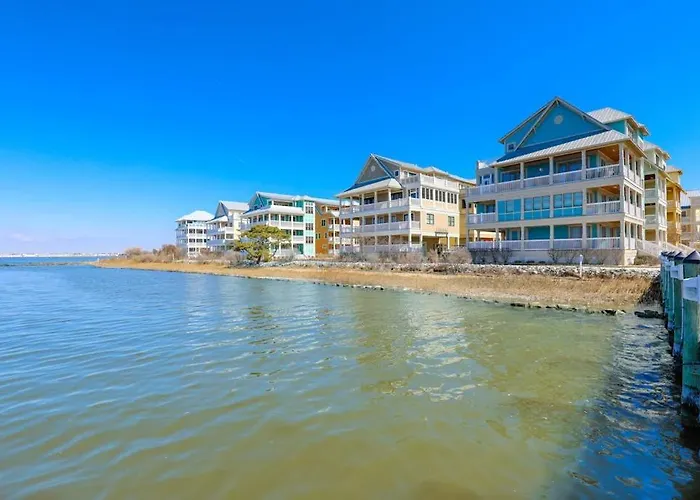 Sunset Island - 3 Canal Side Mews Holiday home *